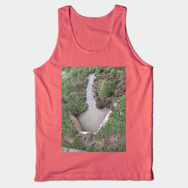 Pointing nature Tank Top by Stephfuccio.com